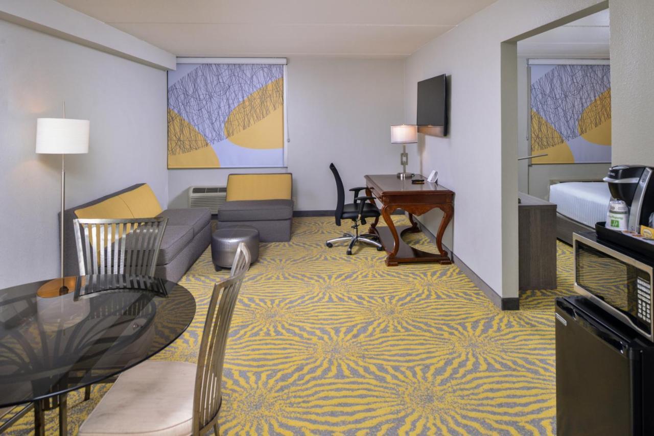 Holiday Inn Dallas-Richardson By Ihg Exterior photo