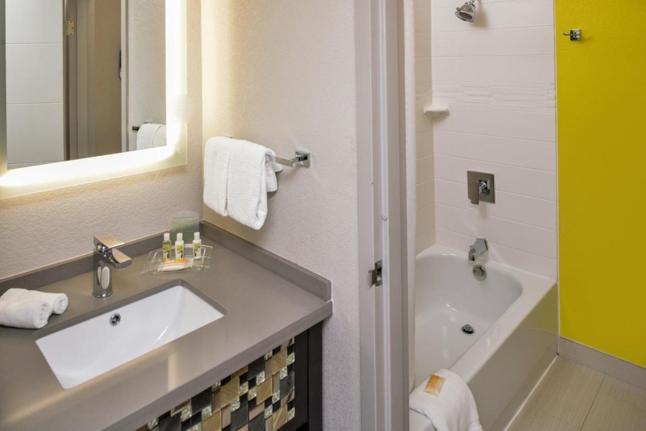 Holiday Inn Dallas-Richardson By Ihg Exterior photo