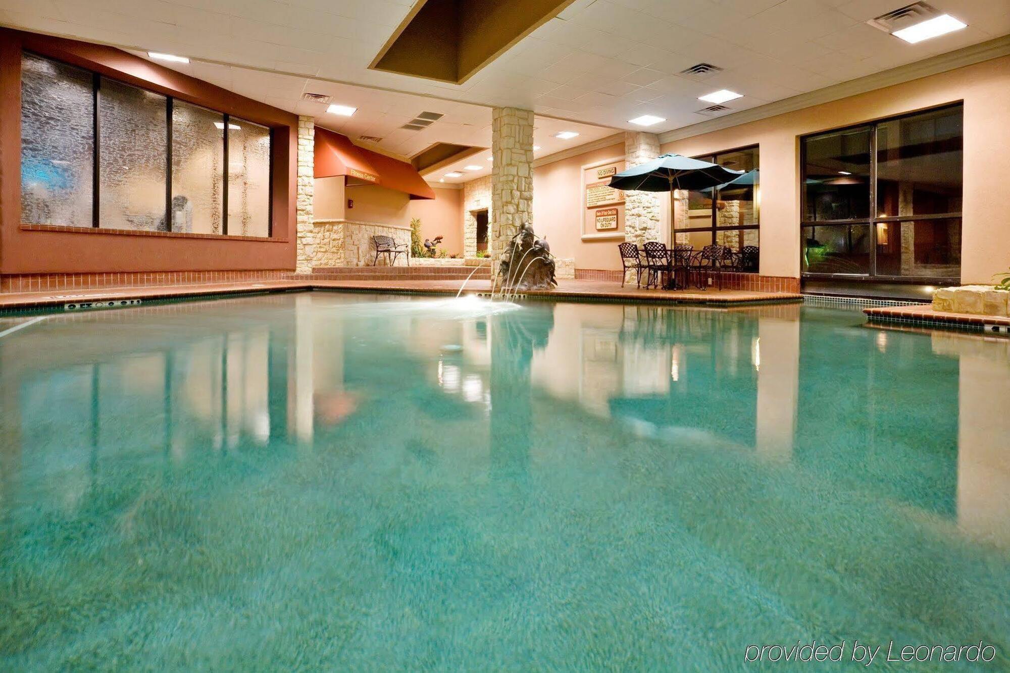 Holiday Inn Dallas-Richardson By Ihg Exterior photo