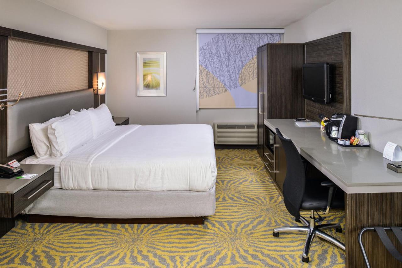 Holiday Inn Dallas-Richardson By Ihg Exterior photo